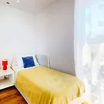 Ambiente سبليت